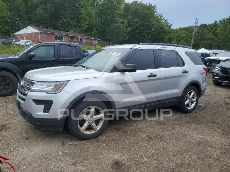 2018 Ford EXPLORER photo