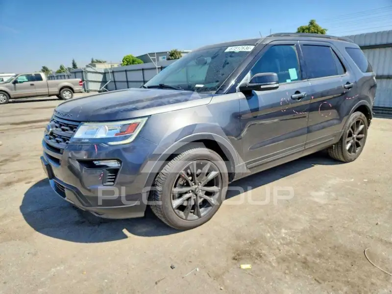 2018 Ford EXPLORER photo