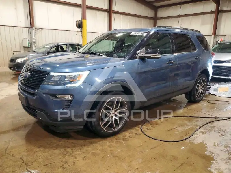2018 Ford EXPLORER photo