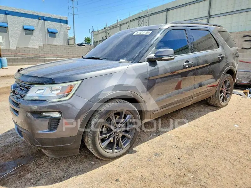 2018 Ford EXPLORER photo