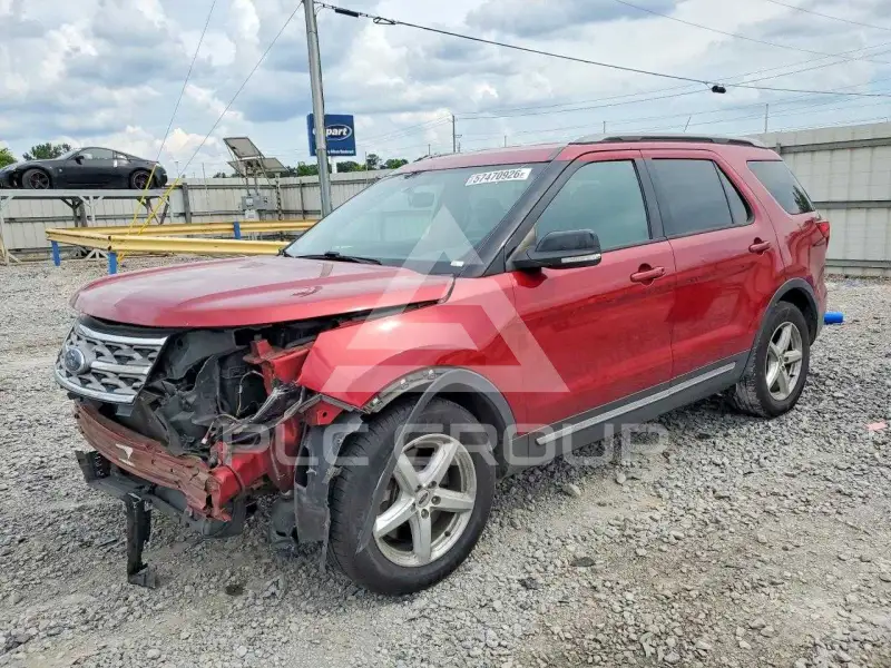 2018 Ford EXPLORER фото