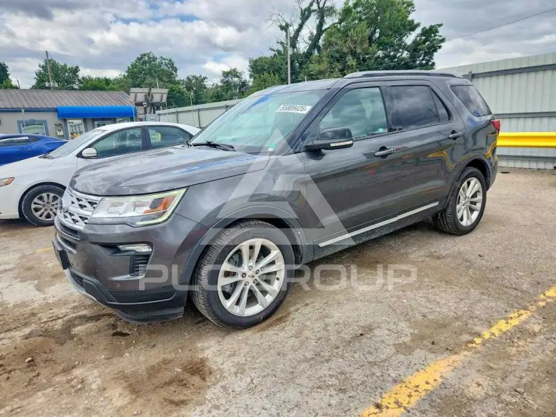 2018 Ford EXPLORER photo