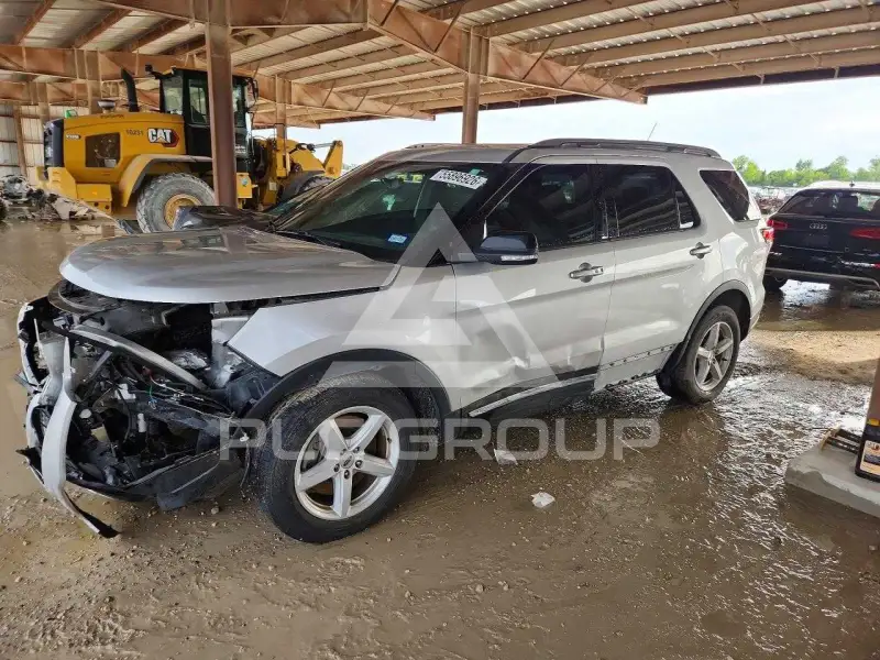 2018 Ford EXPLORER фото