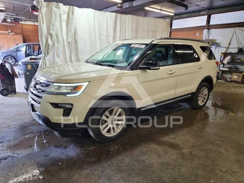 2018 Ford EXPLORER фото