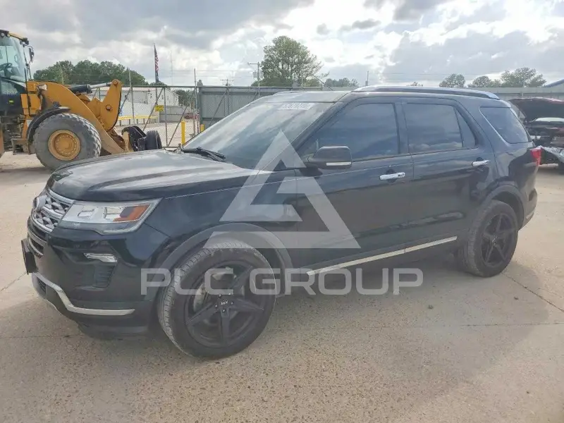 2018 Ford EXPLORER photo
