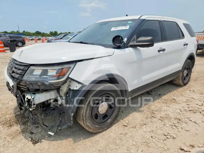 2018 Ford EXPLORER фото