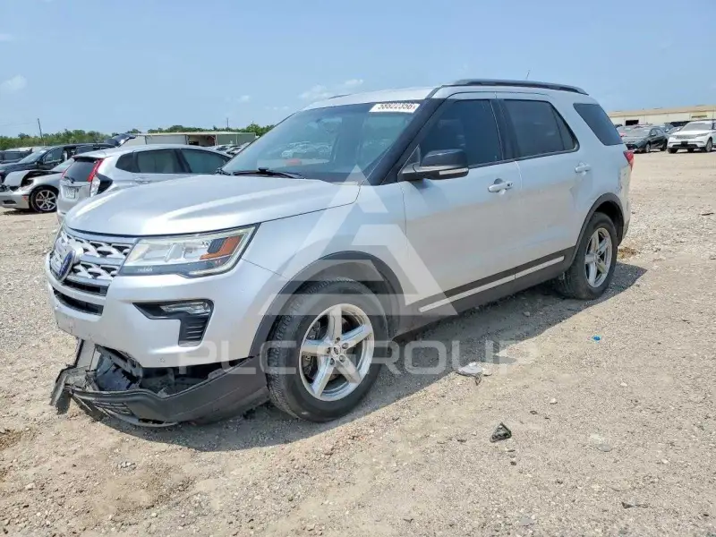 2018 Ford EXPLORER фото