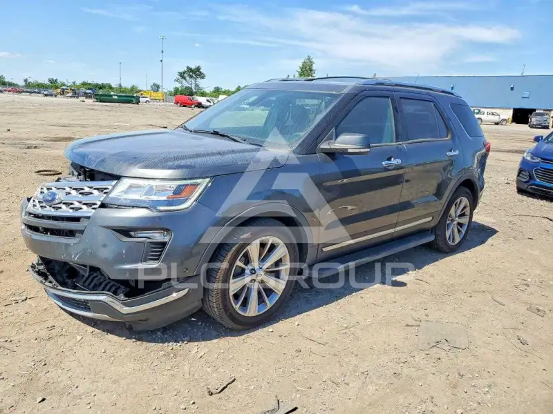 2018 Ford EXPLORER фото