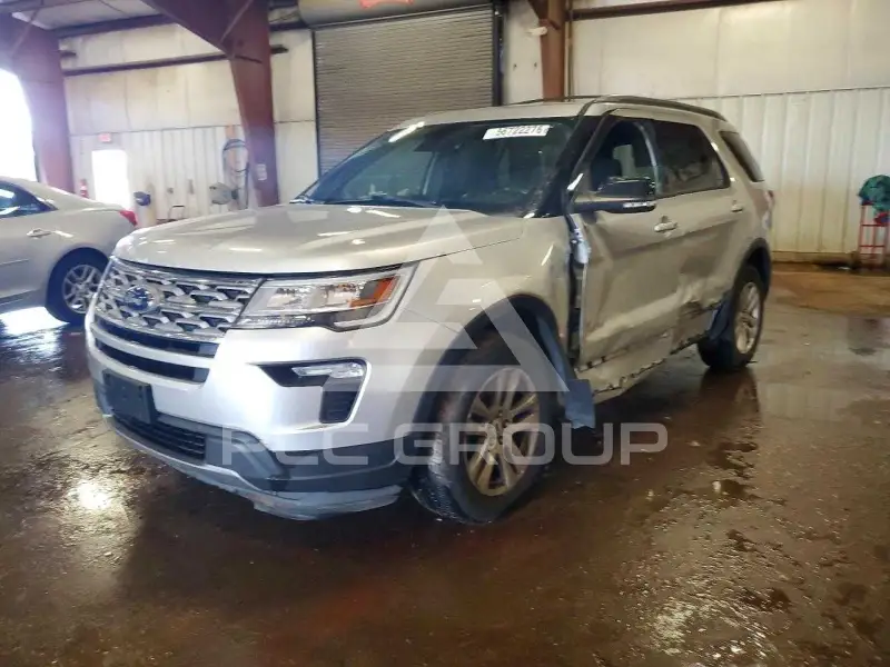2018 Ford EXPLORER фото