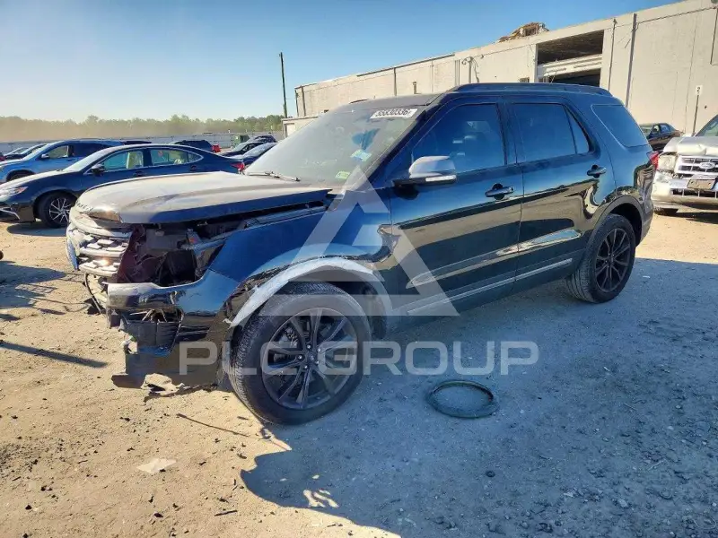2018 Ford EXPLORER фото
