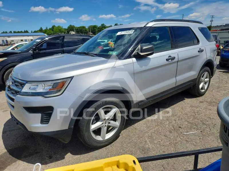 2018 Ford EXPLORER photo