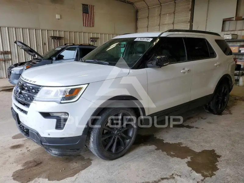 2018 Ford EXPLORER фото