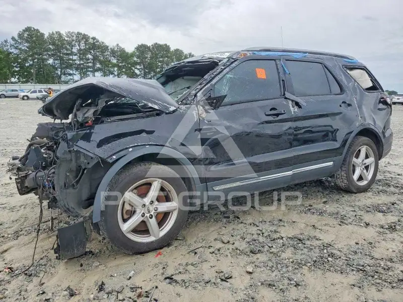 2018 Ford EXPLORER фото