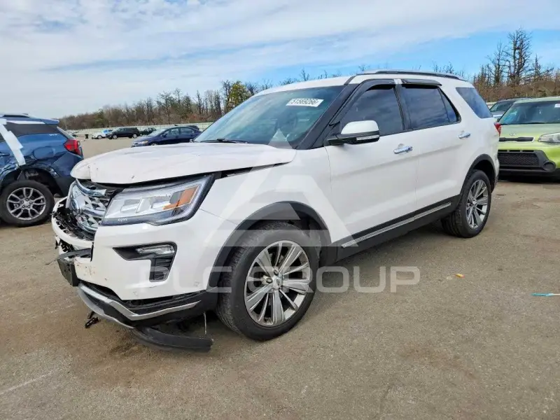 2018 Ford EXPLORER фото