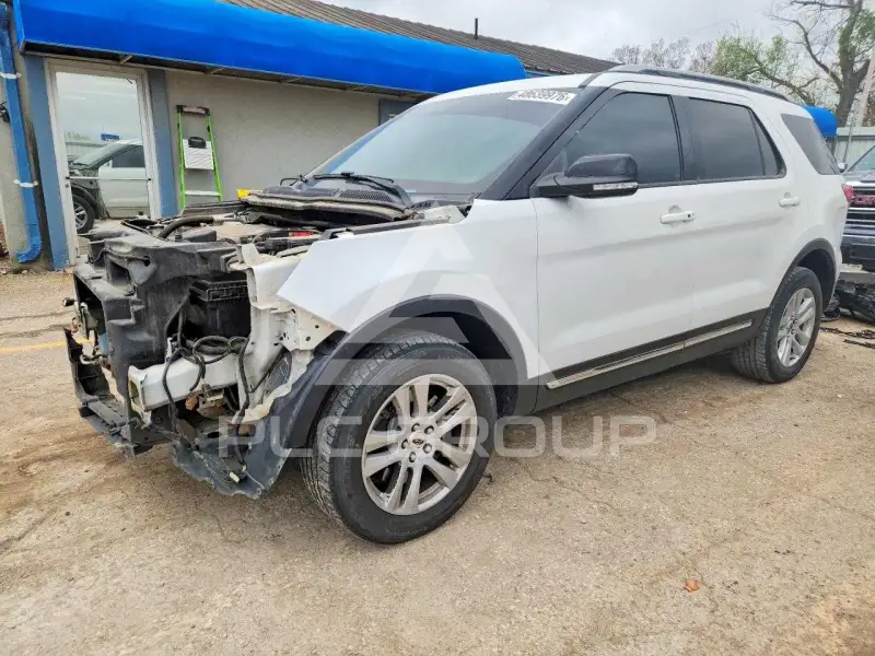 2018 Ford EXPLORER фото