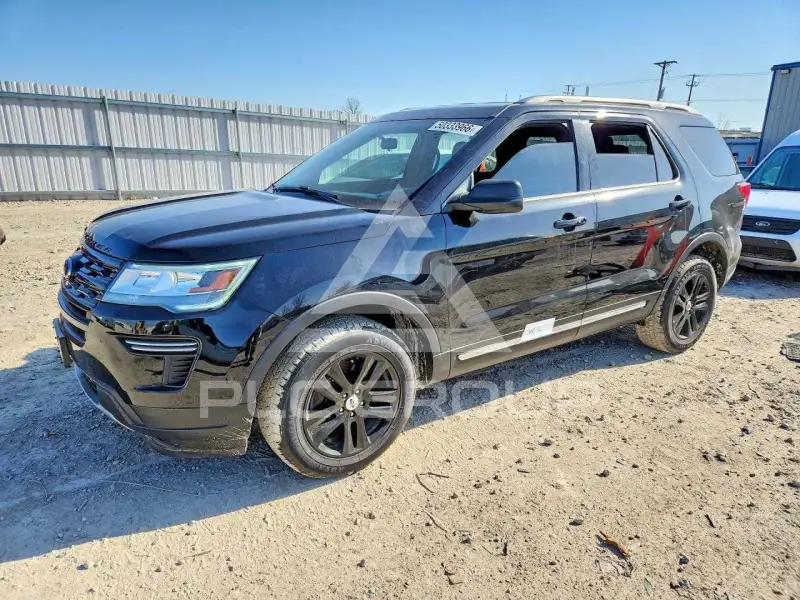 2018 Ford EXPLORER photo