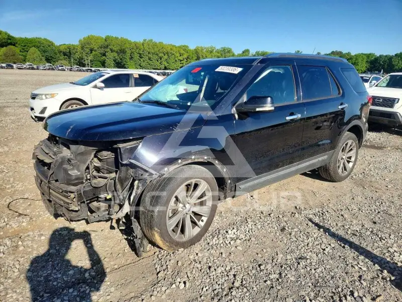 2018 Ford EXPLORER фото