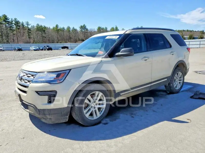 2018 Ford EXPLORER photo