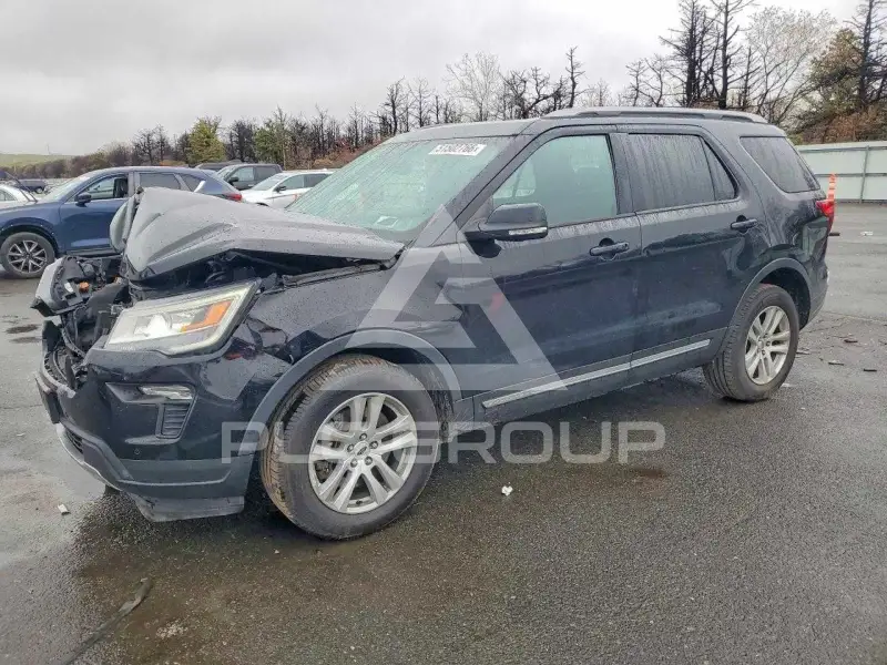 2018 Ford EXPLORER фото
