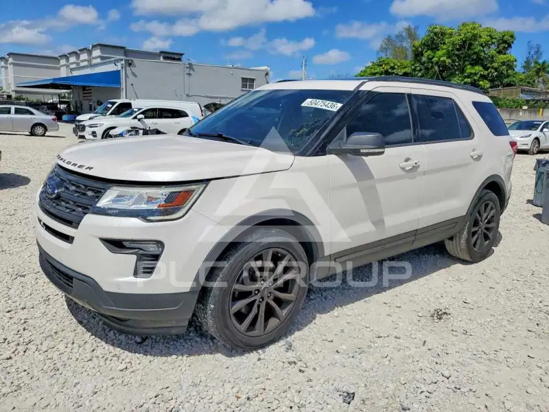 2018 Ford EXPLORER фото