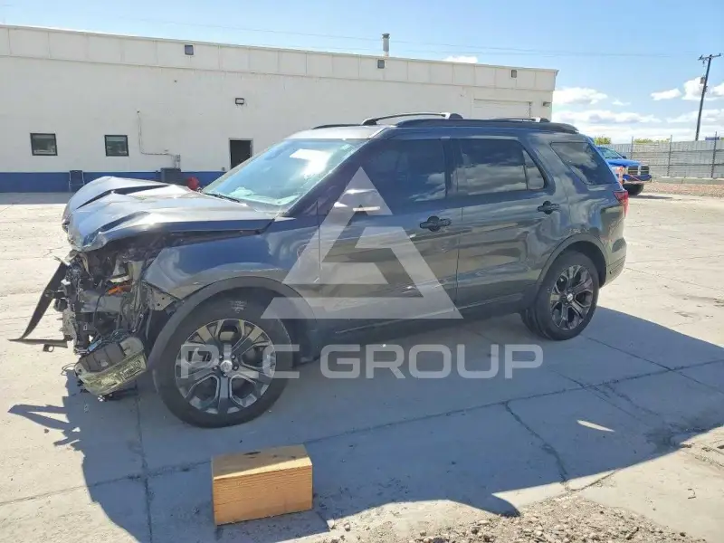 2018 Ford EXPLORER фото
