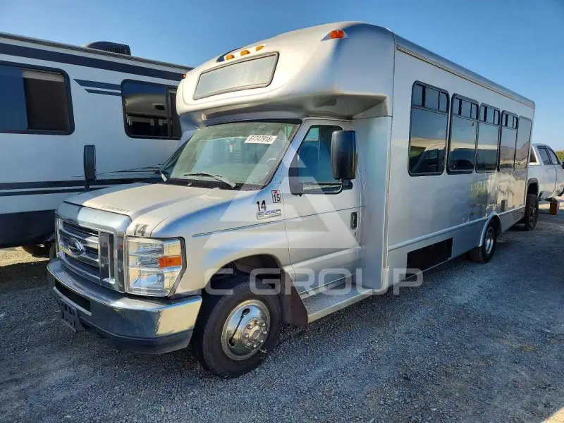 2018 Ford ECONOLINE фото