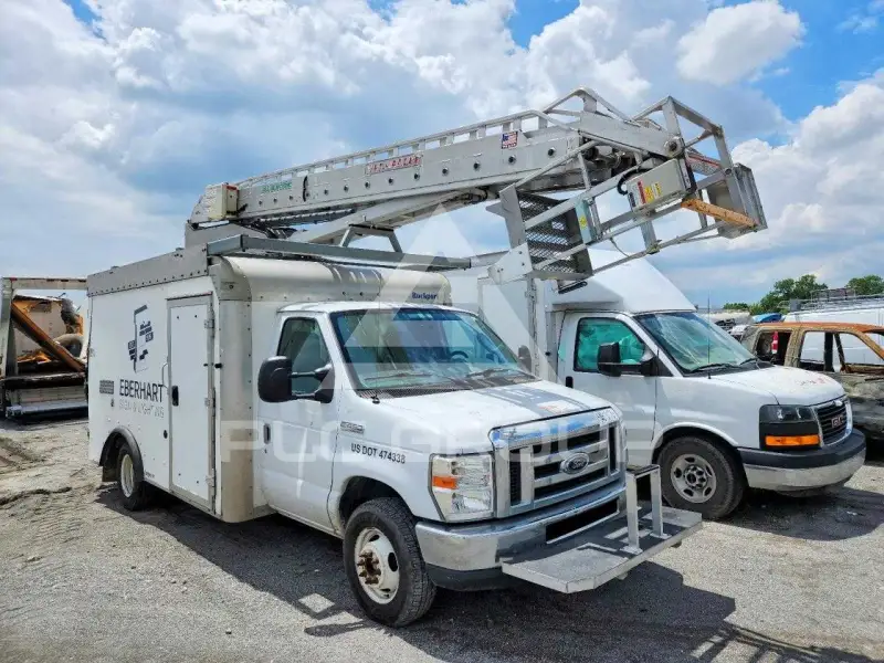 2018 Ford ECONOLINE фото