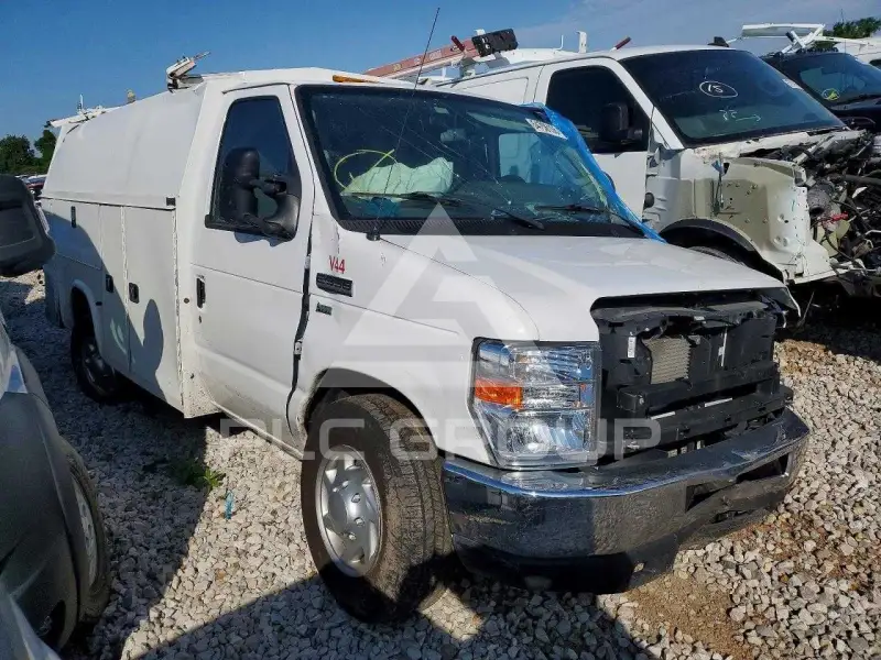 2018 Ford ECONOLINE фото