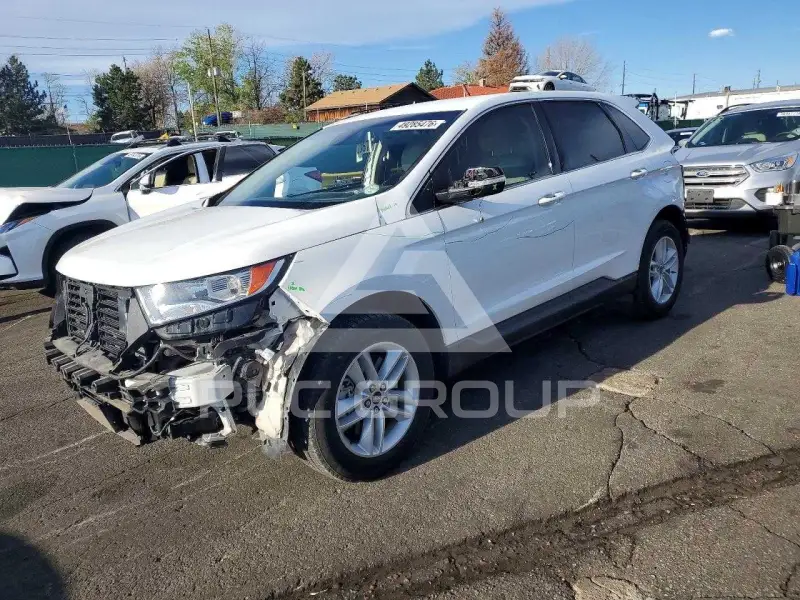 2018 Ford EDGE photo