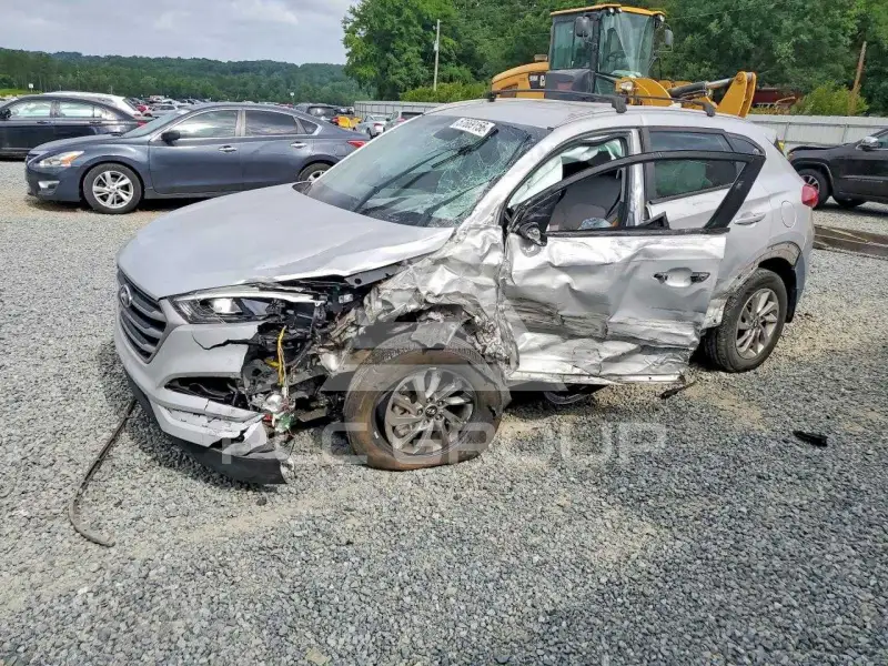 2018 Hyundai Tucson photo