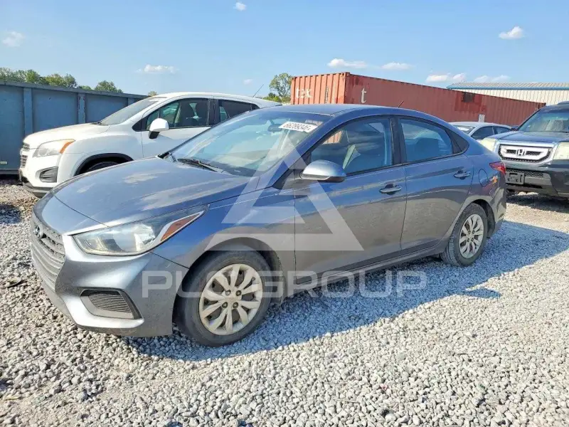 2018 Hyundai Accent photo