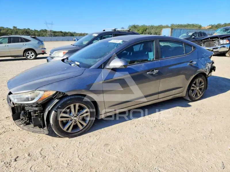 2018 Hyundai Elantra фото