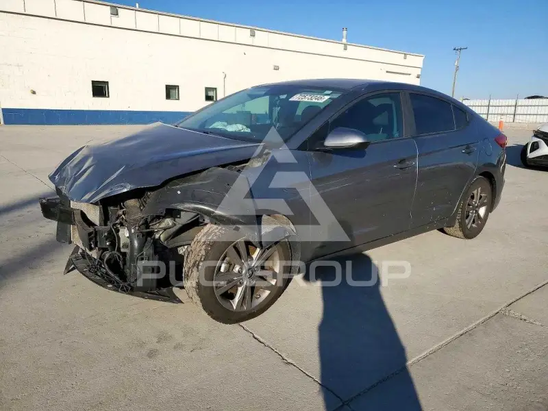 2018 Hyundai Elantra photo
