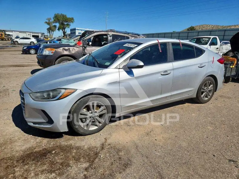 2018 Hyundai Elantra фото