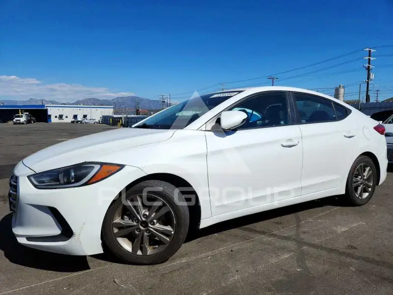 2018 Hyundai Elantra фото