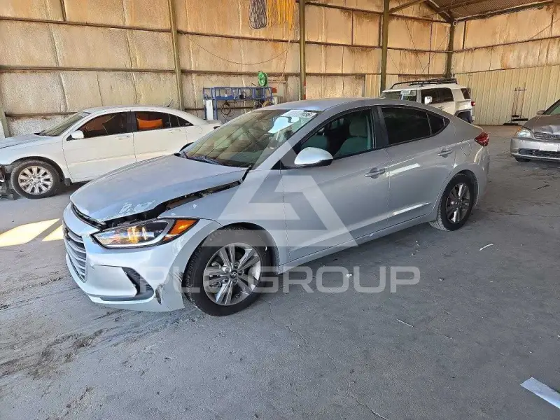 2018 Hyundai Elantra фото