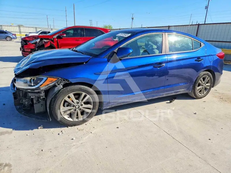 2018 Hyundai Elantra photo
