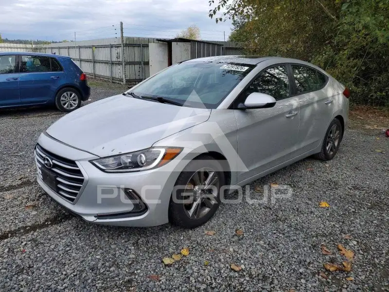 2018 Hyundai Elantra photo