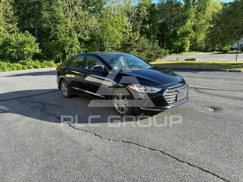 2018 Hyundai Elantra photo
