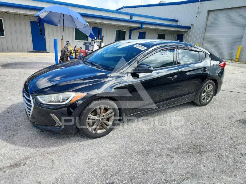 2018 Hyundai Elantra photo