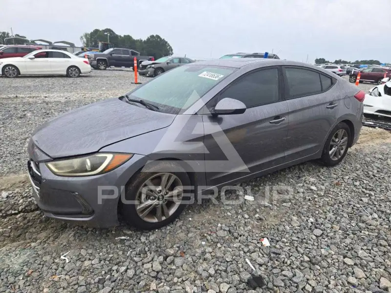 2018 Hyundai Elantra photo