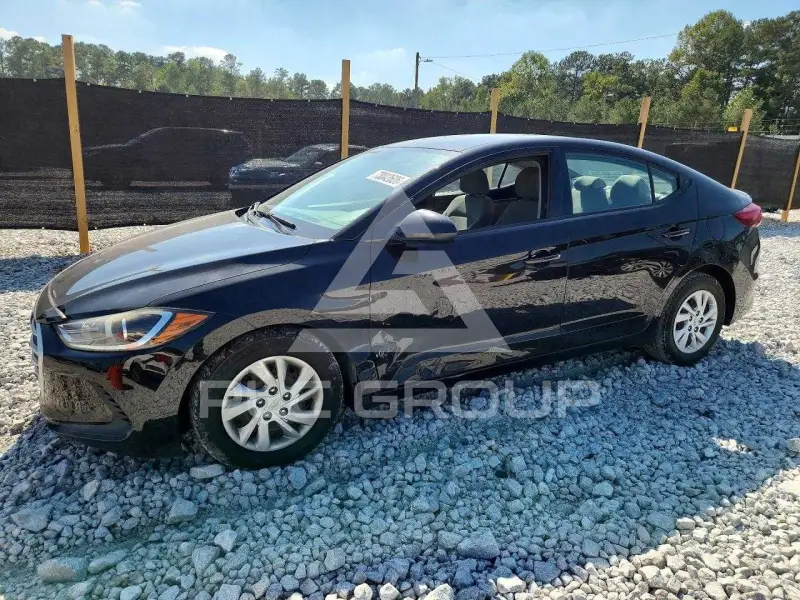 2018 Hyundai Elantra photo