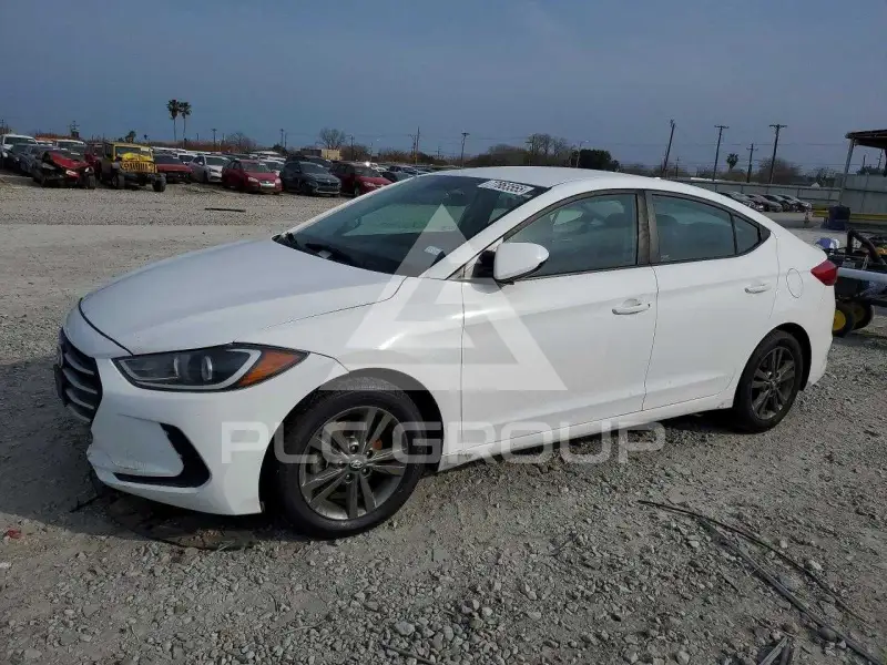 2018 Hyundai Elantra photo