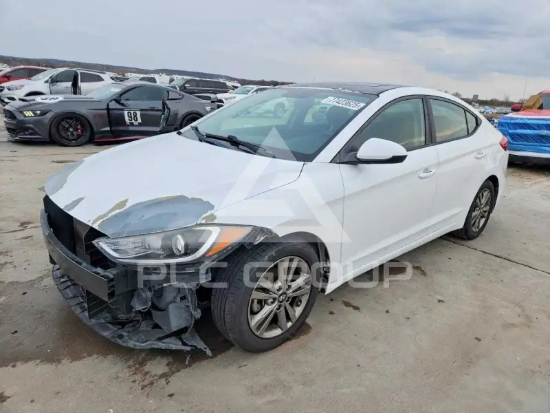 2018 Hyundai Elantra фото