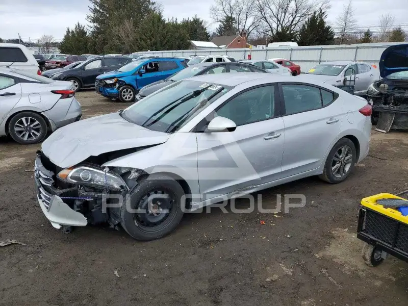 2018 Hyundai Elantra фото