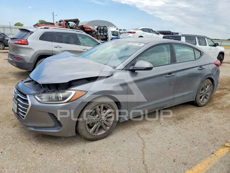 2018 Hyundai Elantra фото