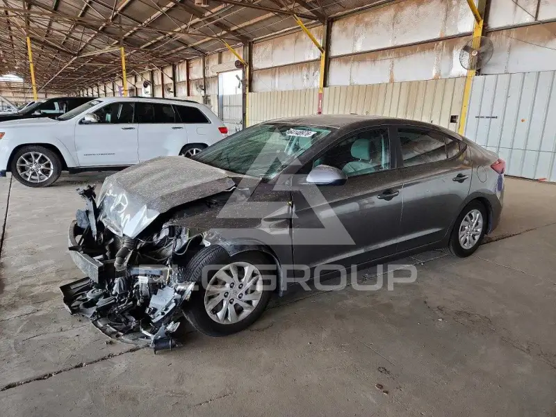 2018 Hyundai Elantra фото