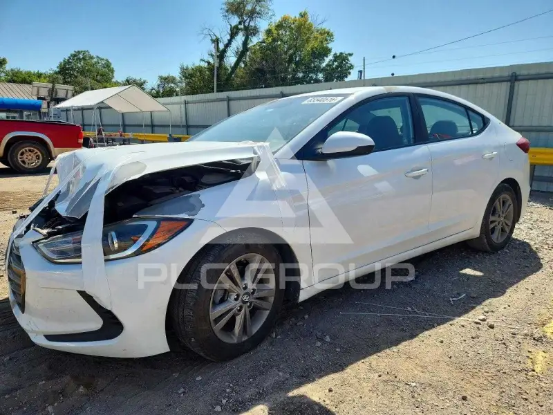 2018 Hyundai Elantra photo