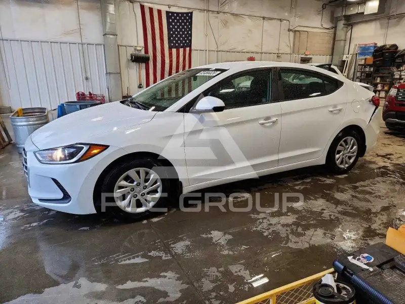 2018 Hyundai Elantra фото