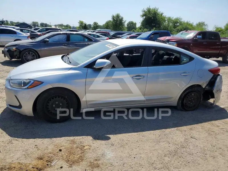 2018 Hyundai Elantra фото